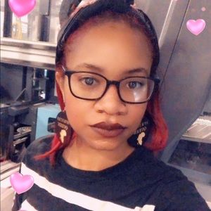 Meet your Posher, Natasha